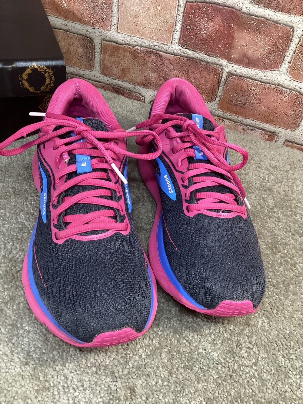 Brooks Trace 2 women’s running shoe sneakers size 8 - Picture 3 of 8